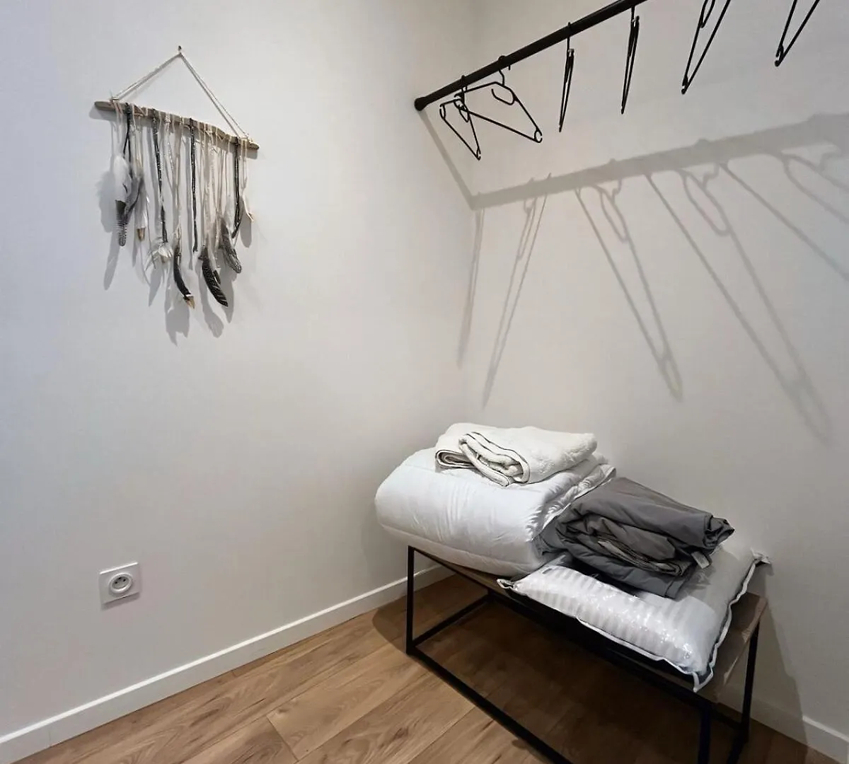 Le Paisible Studio مونْتوبا 0*,